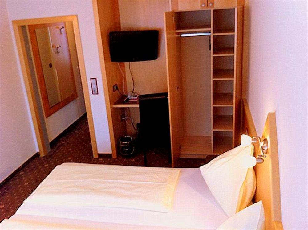 Hotel Drei Kreuz Salzburg Kültér fotó